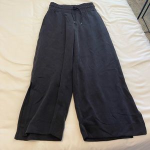 Lululemon High Rise Wide Leg Crop Pant